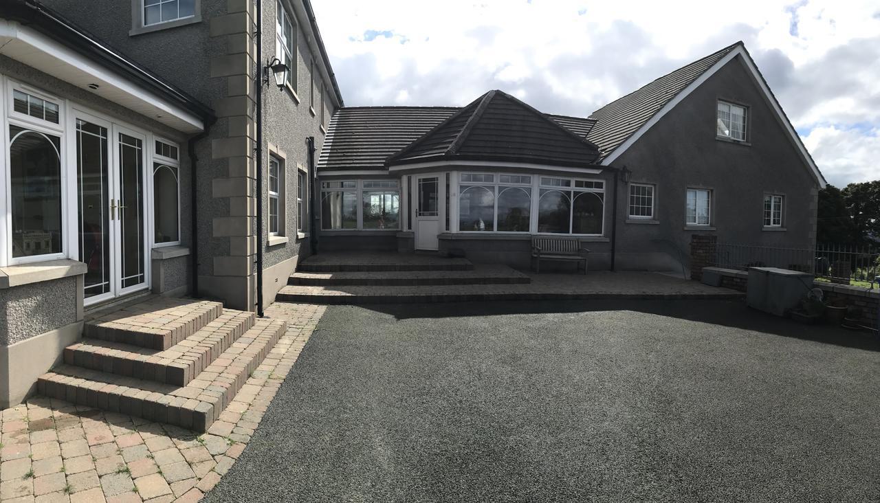 Kilcreeny Lodge Лисберн Экстерьер фото