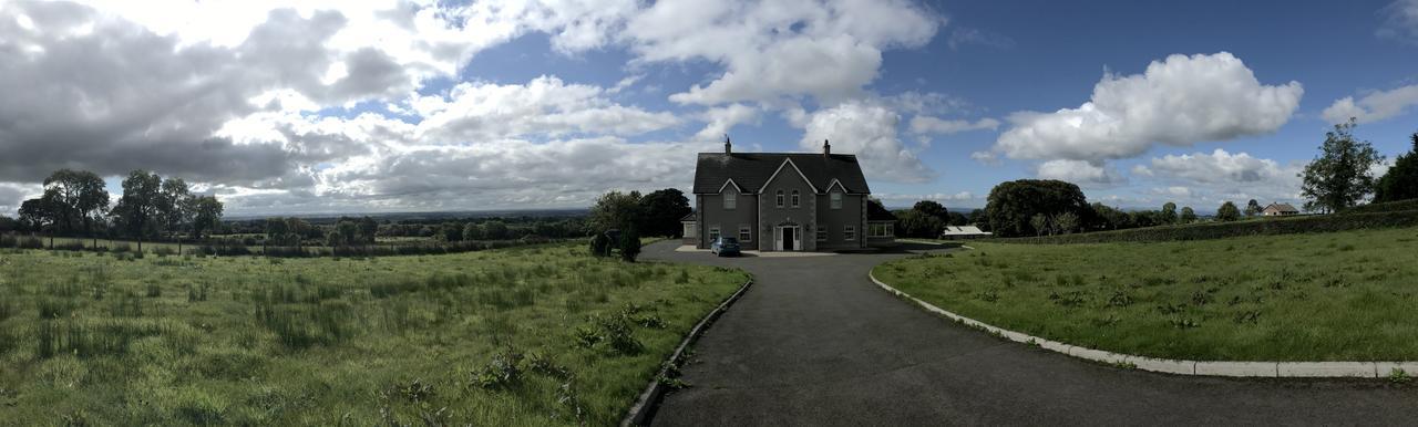 Kilcreeny Lodge Лисберн Экстерьер фото