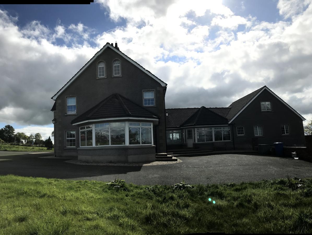 Kilcreeny Lodge Лисберн Экстерьер фото